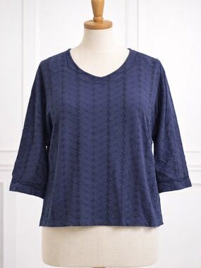 Mirasol Women’s size 3X Blue Boxy 3/4 Sleeve Blouse Embroidered accent